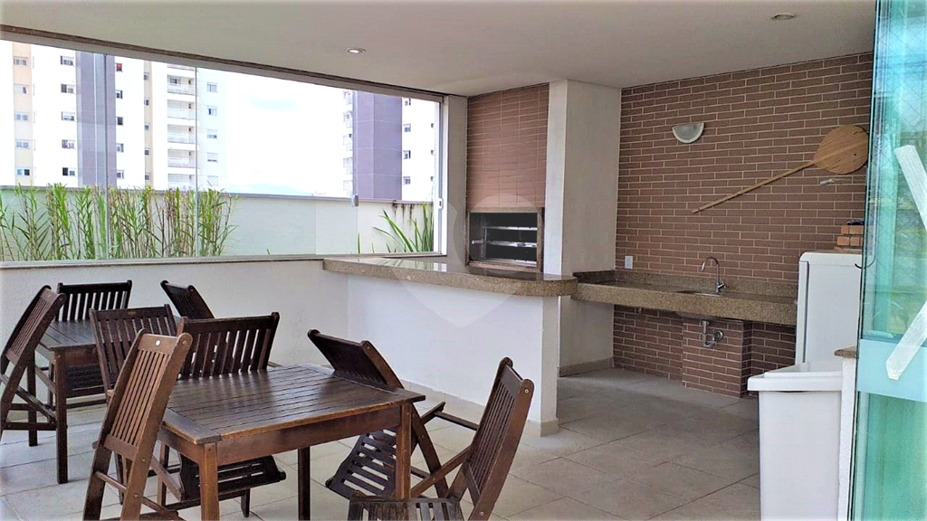 APARTAMENTO em SANTANA