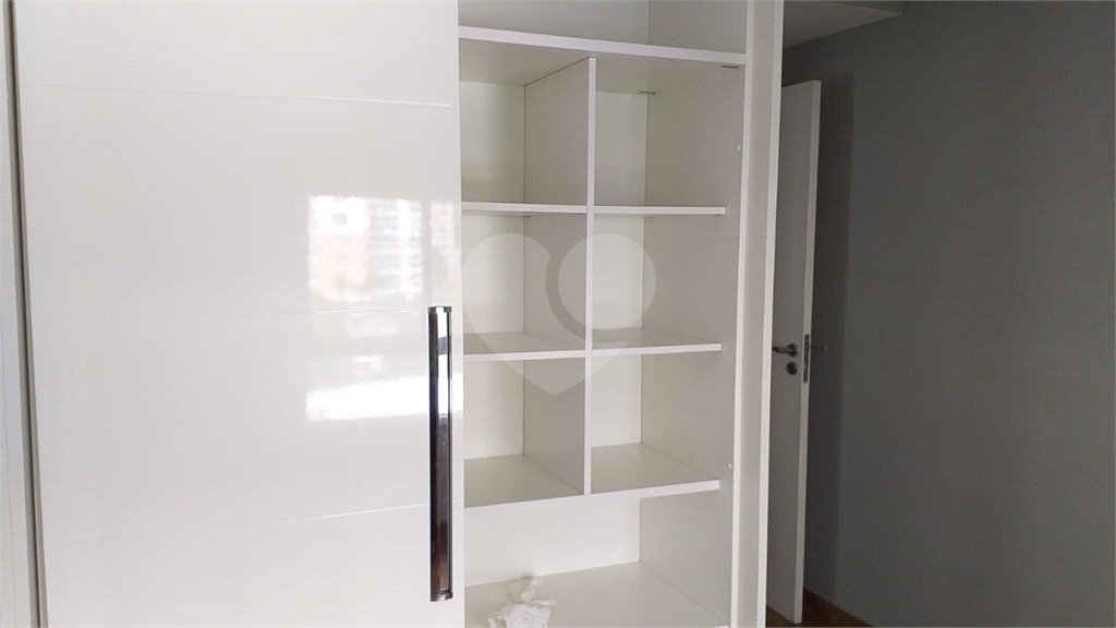APARTAMENTO em SANTANA