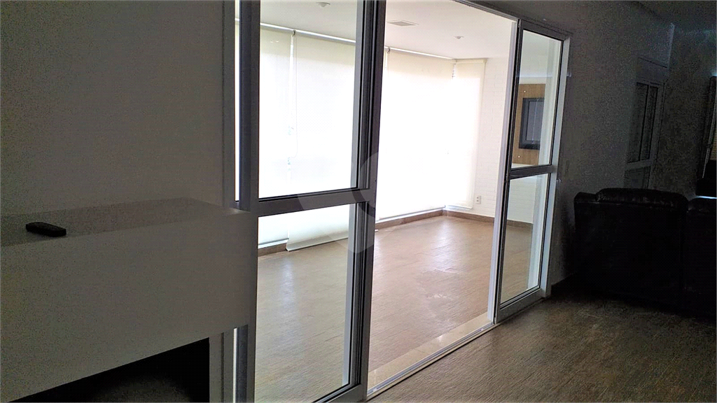 APARTAMENTO em SANTANA