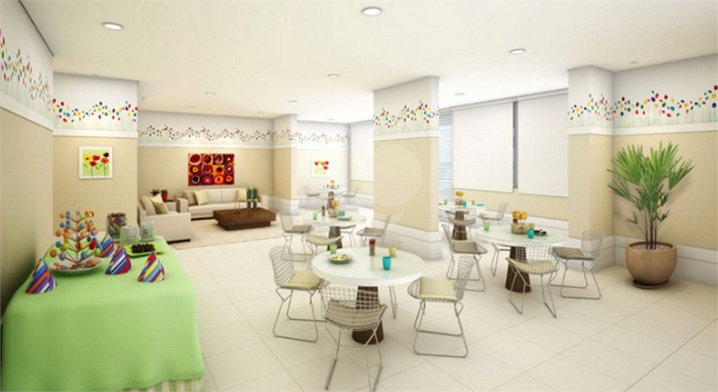 APARTAMENTO em SANTANA