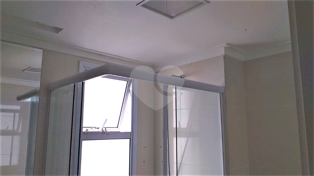 APARTAMENTO em SANTANA