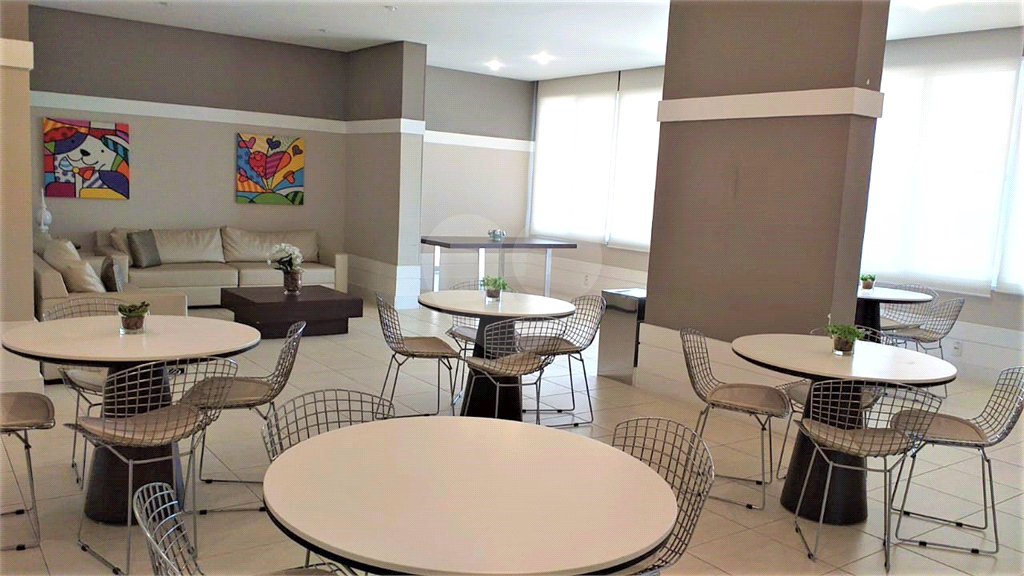 APARTAMENTO em SANTANA