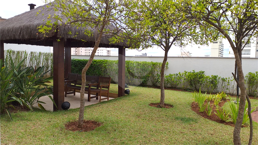 APARTAMENTO em SANTANA