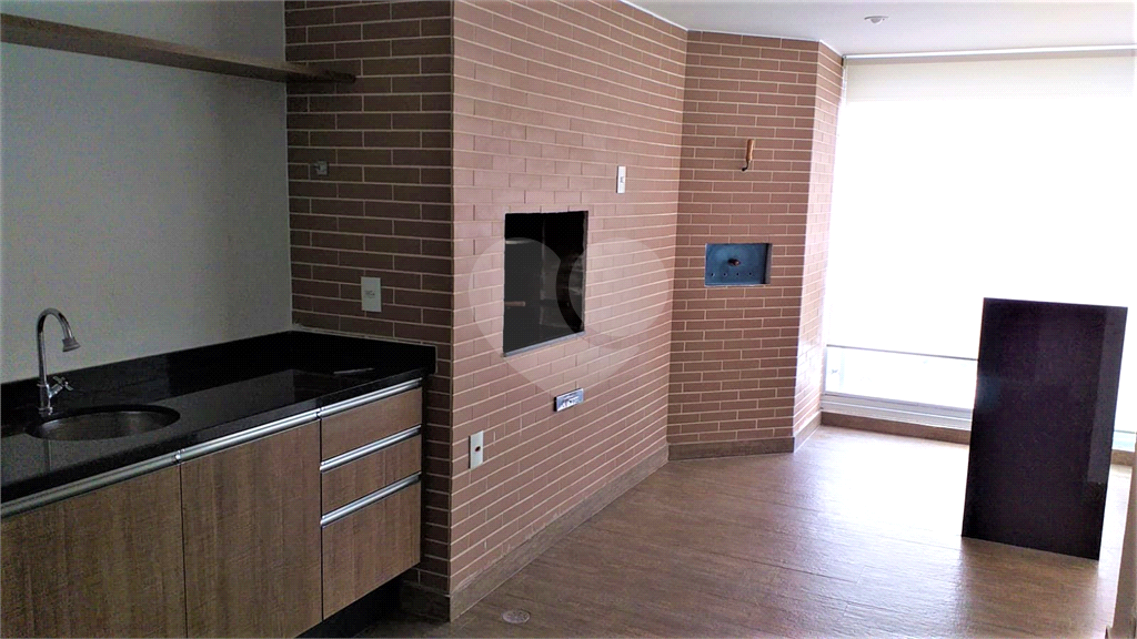 APARTAMENTO em SANTANA