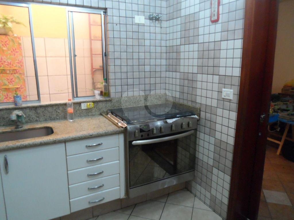 Casa à venda com 4 quartos, 230m² - Foto 21