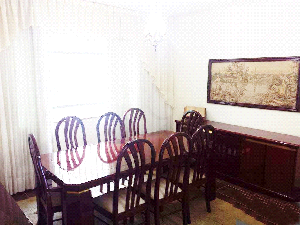 Sobrado no bairro do Lauzane Paulista com 4 dormitórios sendo 2 suítes,