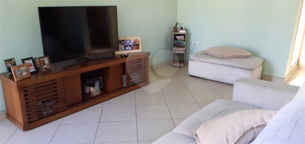 CASA TÉRREA, 3 QUARTOS 400 M²    NÃO GERMINADA