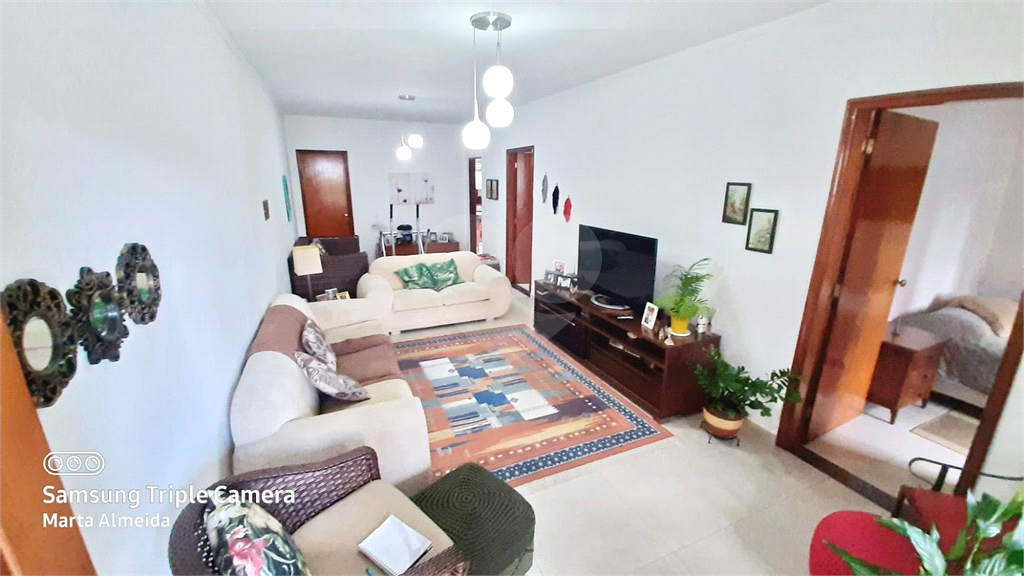 CASA TÉRREA, 3 QUARTOS 400 M²    NÃO GERMINADA
