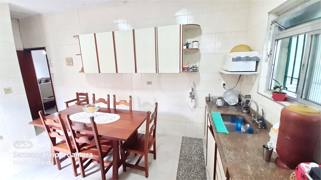 CASA TÉRREA, 3 QUARTOS 400 M²    NÃO GERMINADA