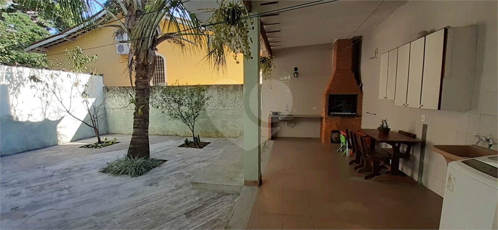 CASA TÉRREA, 3 QUARTOS 400 M²    NÃO GERMINADA