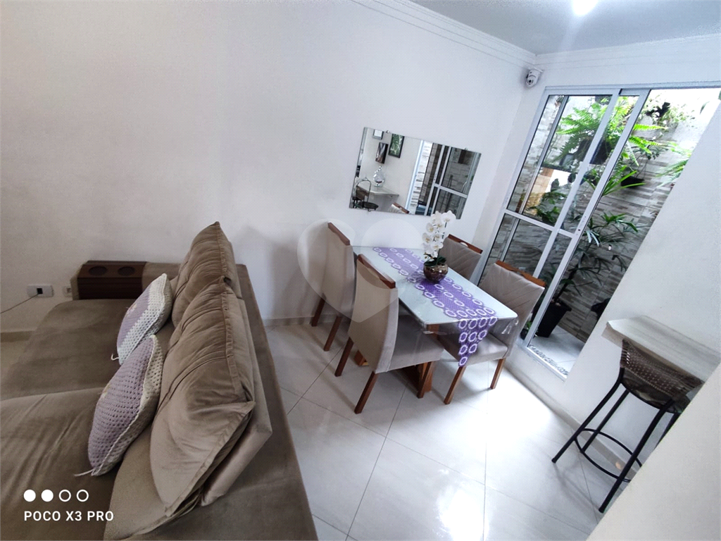 Condomínio novo de casas no bairro do Tremembé com duas suítes 