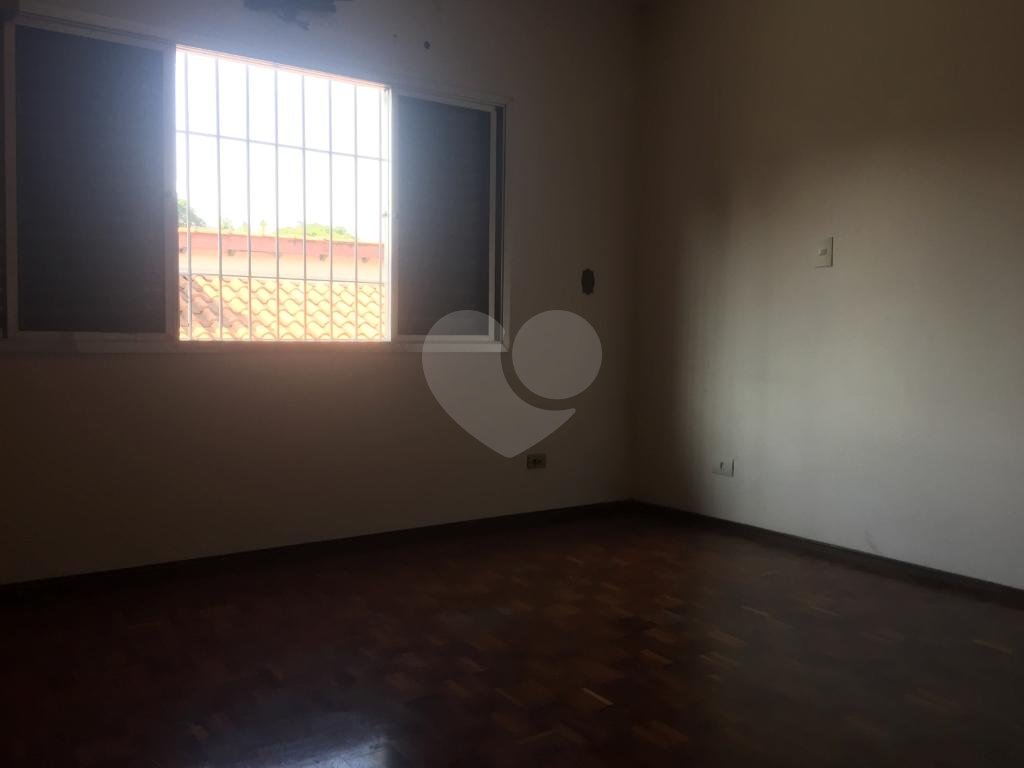 Casa com três dormitórios  para locação no alto da Lapa