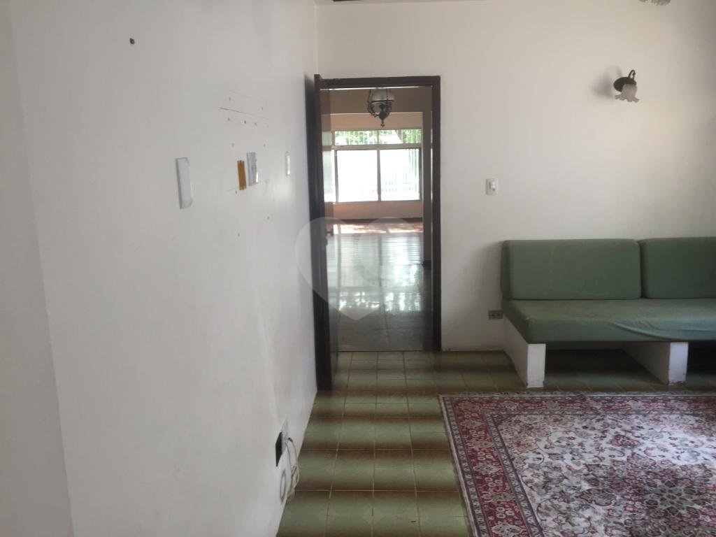 Casa com três dormitórios  para locação no alto da Lapa