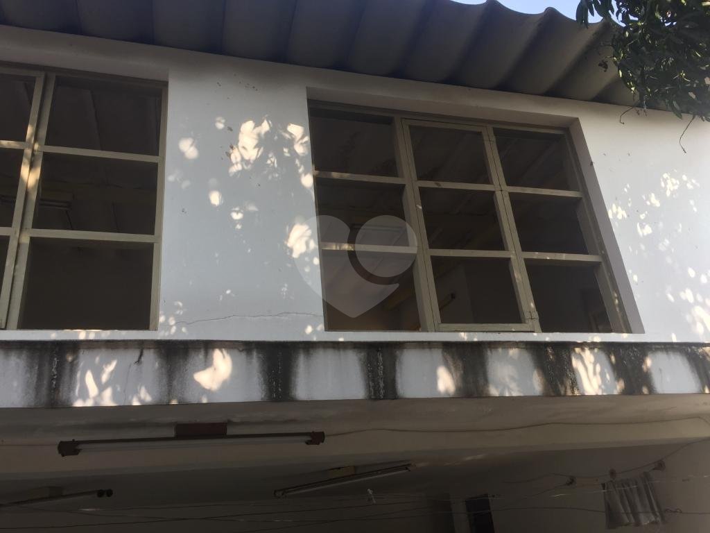 Casa com três dormitórios  para locação no alto da Lapa