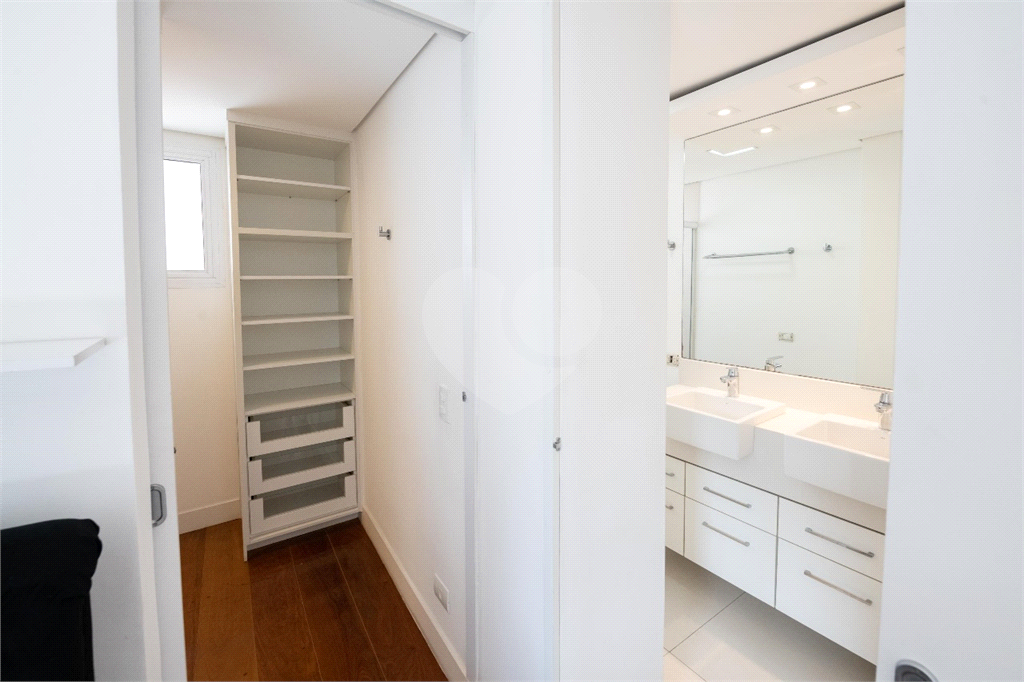 APARTAMENTO em PARAÍSO
