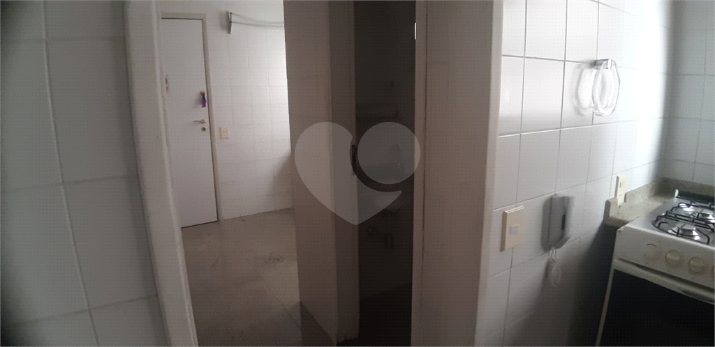 Apartamento à venda com 3 quartos, 125m² - Foto 8