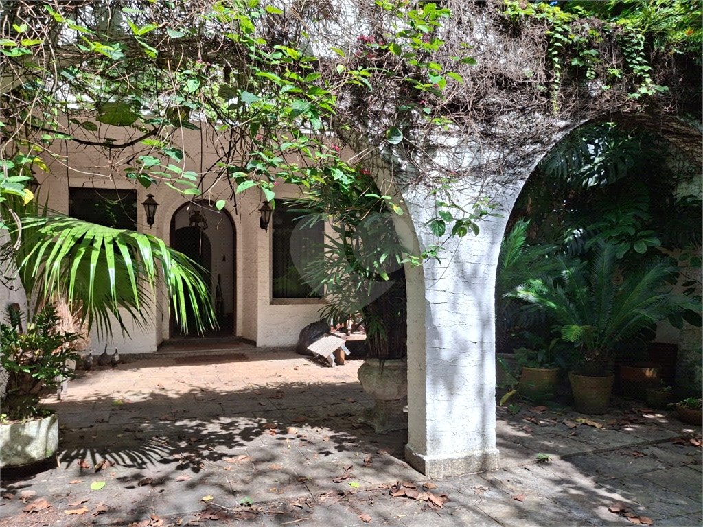 CASA em ALTO DE PINHEIROS