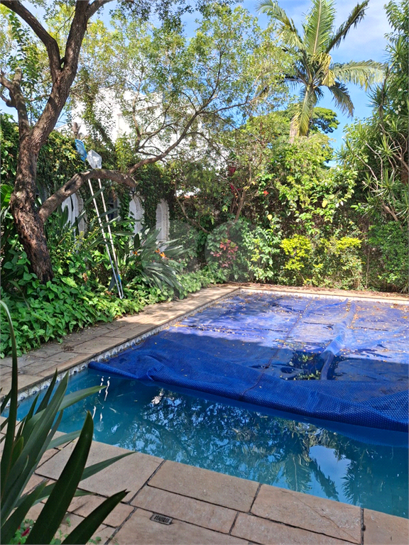 CASA em ALTO DE PINHEIROS