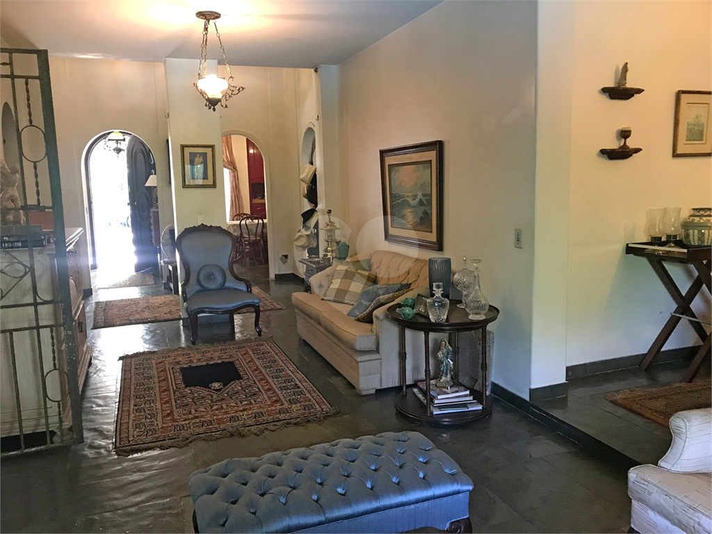 CASA em ALTO DE PINHEIROS