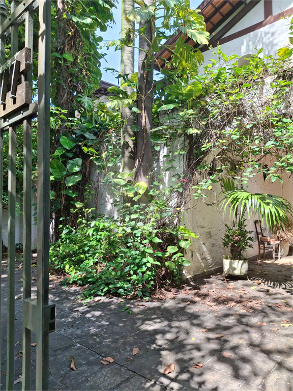 CASA em ALTO DE PINHEIROS