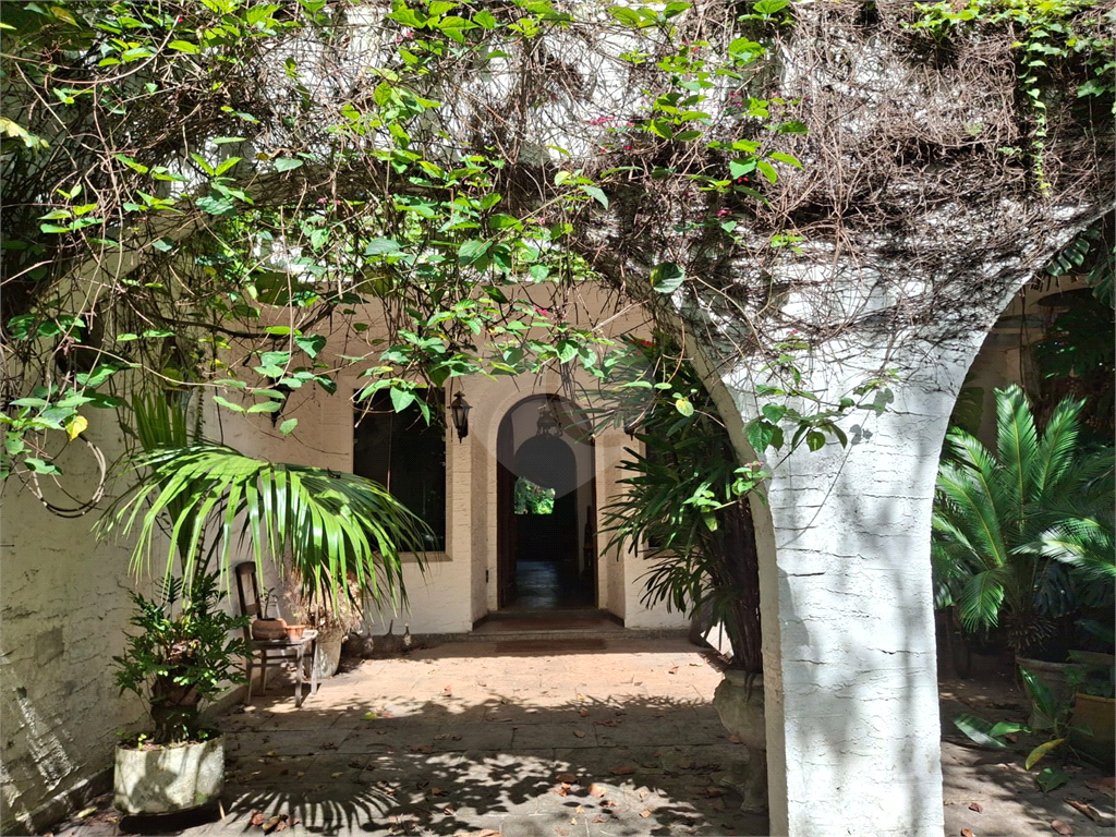 CASA em ALTO DE PINHEIROS