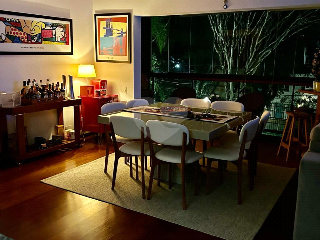 APARTAMENTO em VILA MARIANA