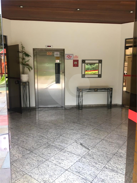 APARTAMENTO em VILA MARIANA