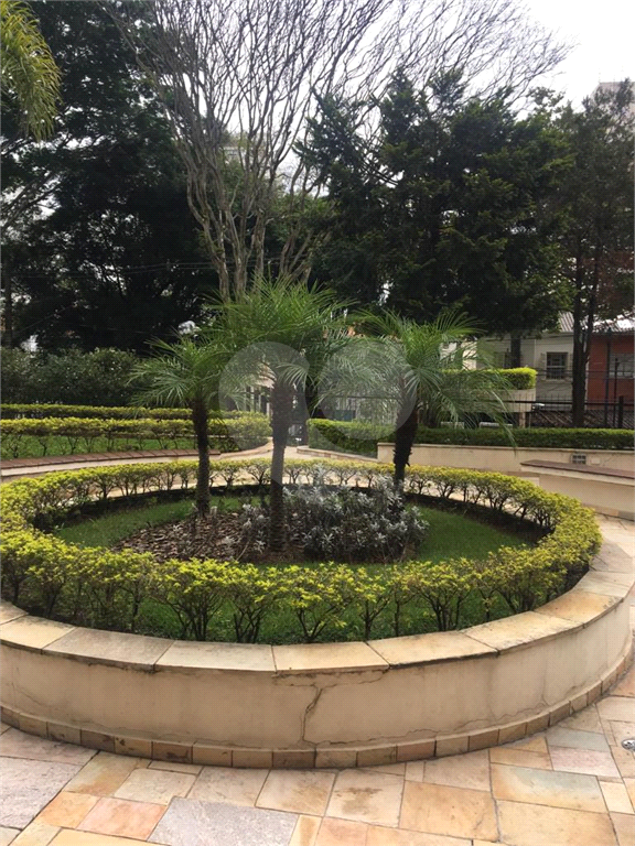 APARTAMENTO em VILA MARIANA