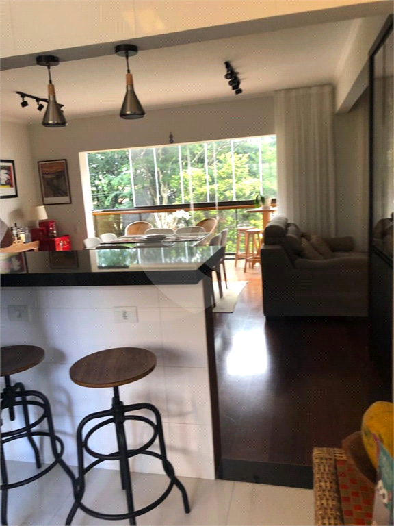 APARTAMENTO em VILA MARIANA