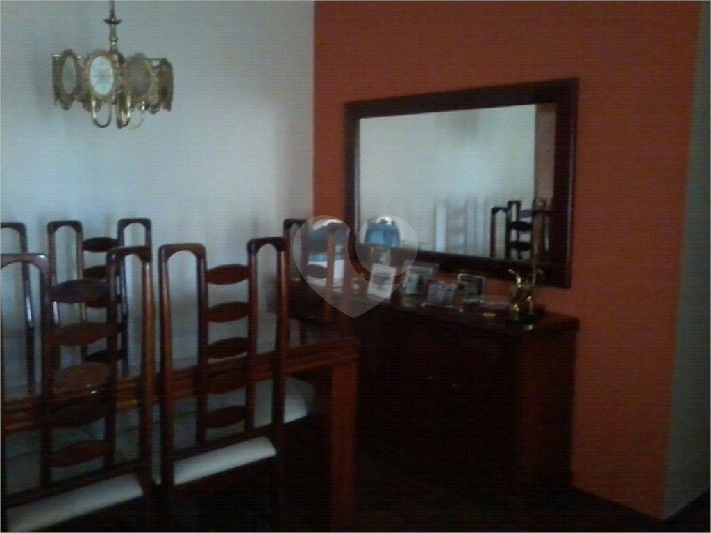 APARTAMENTO em TATUAPÉ