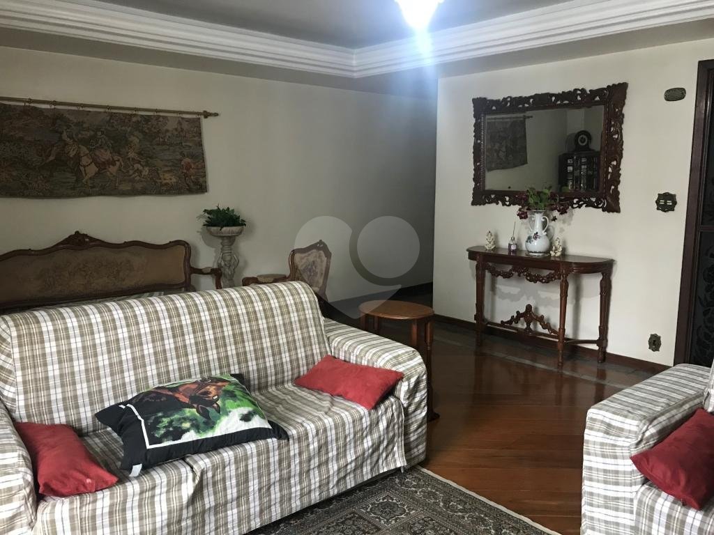 Amplo apartamento na região nobre de Santana, nos 4 dormitórios com sacada, 4 vagas fixas