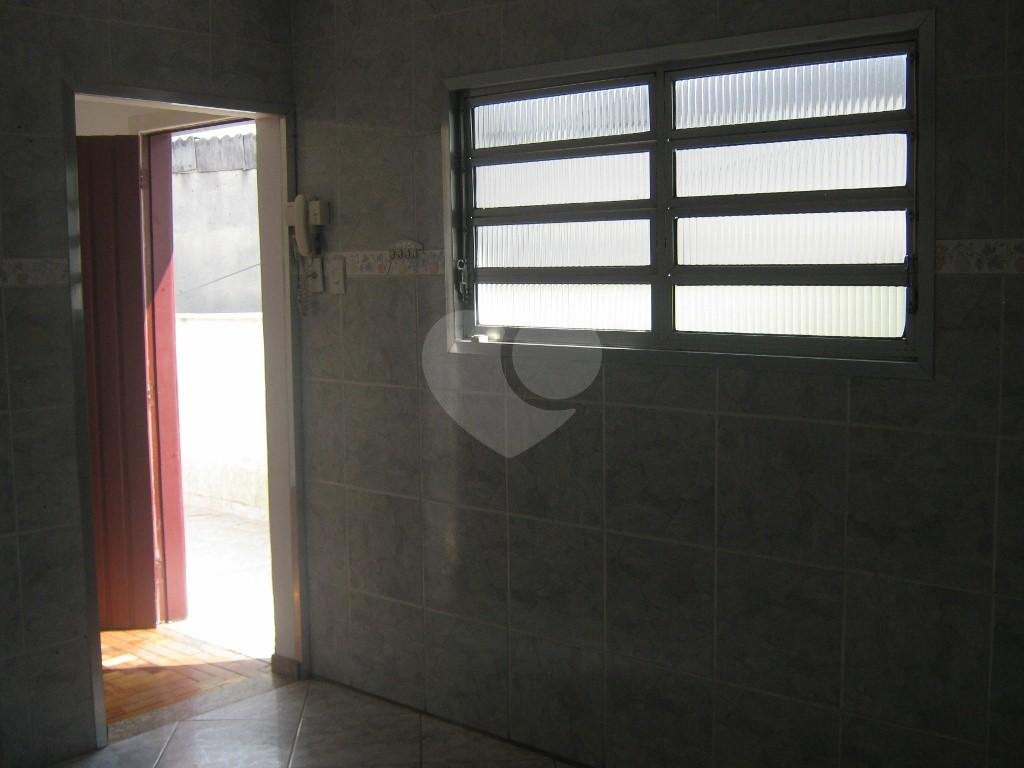 Imovel p/ renda  3 casas. V.N.Cachoeirinha a 250 da Av. Parada Pinto, (177 m / 67 m / 71 m)