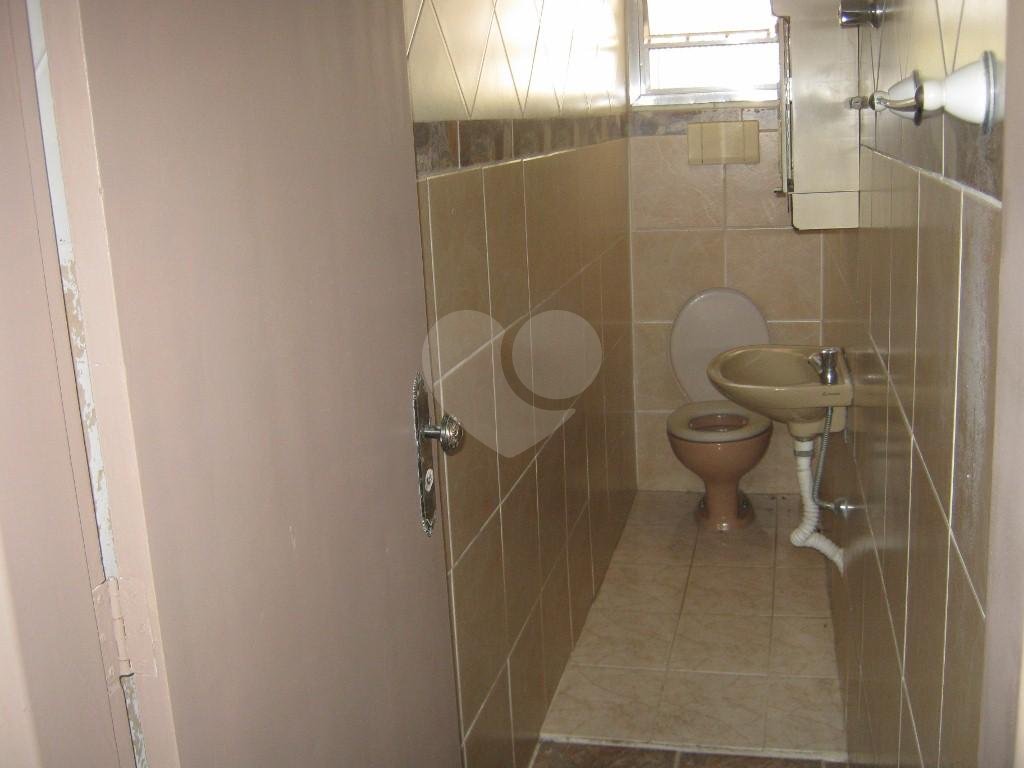 Imovel p/ renda  3 casas. V.N.Cachoeirinha a 250 da Av. Parada Pinto, (177 m / 67 m / 71 m)