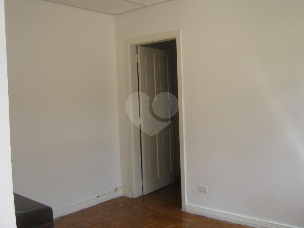 Imovel p/ renda  3 casas. V.N.Cachoeirinha a 250 da Av. Parada Pinto, (177 m / 67 m / 71 m)