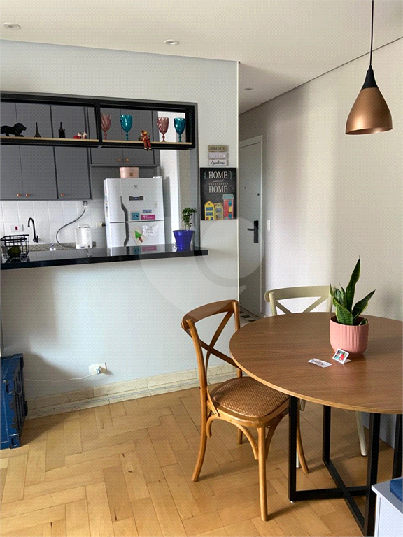 APARTAMENTO em SANTANA