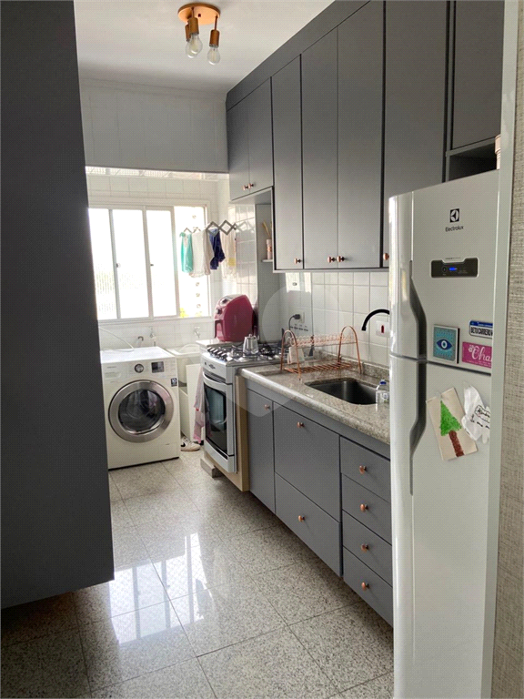 APARTAMENTO em SANTANA