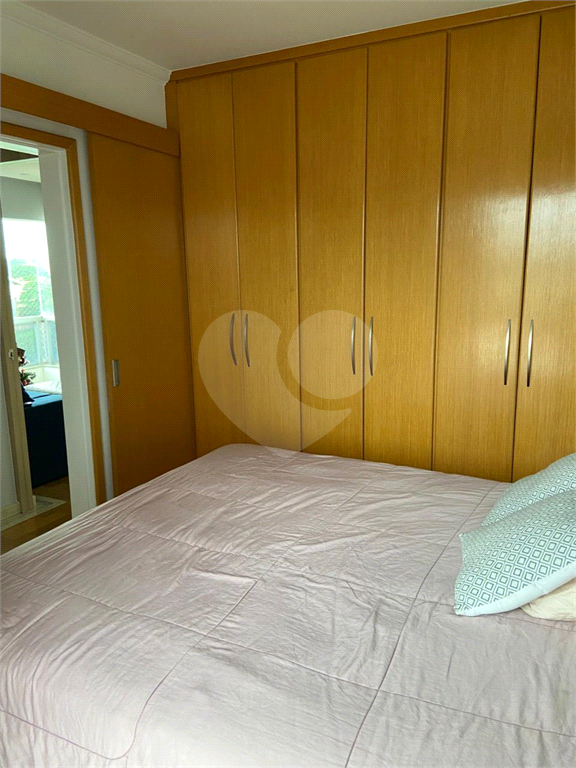 APARTAMENTO em SANTANA