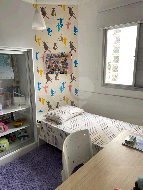 APARTAMENTO em SANTANA