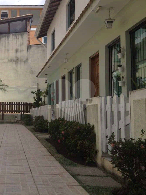 Casa de Condomínio à venda e aluguel com 3 quartos, 120m² - Foto 22