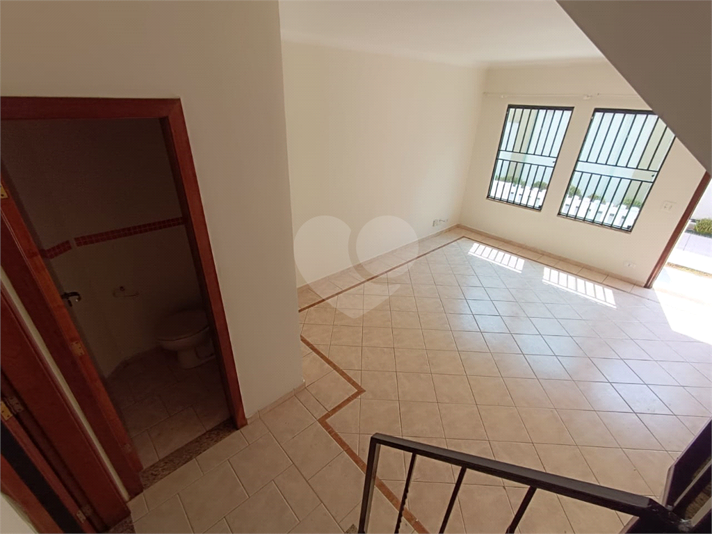 Casa de Condomínio à venda e aluguel com 3 quartos, 120m² - Foto 4