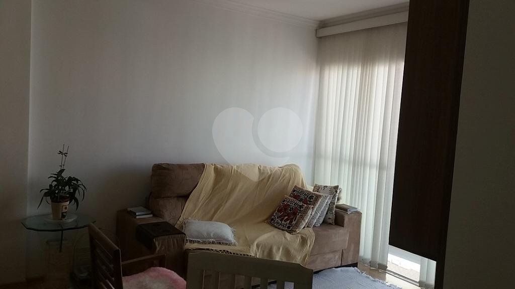 Apartamento à venda com 2 quartos, 69m² - Foto 23