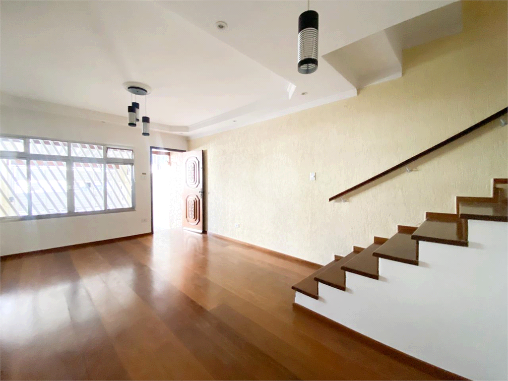 Casa para venda ou locação no Jardim França com 2 suítes