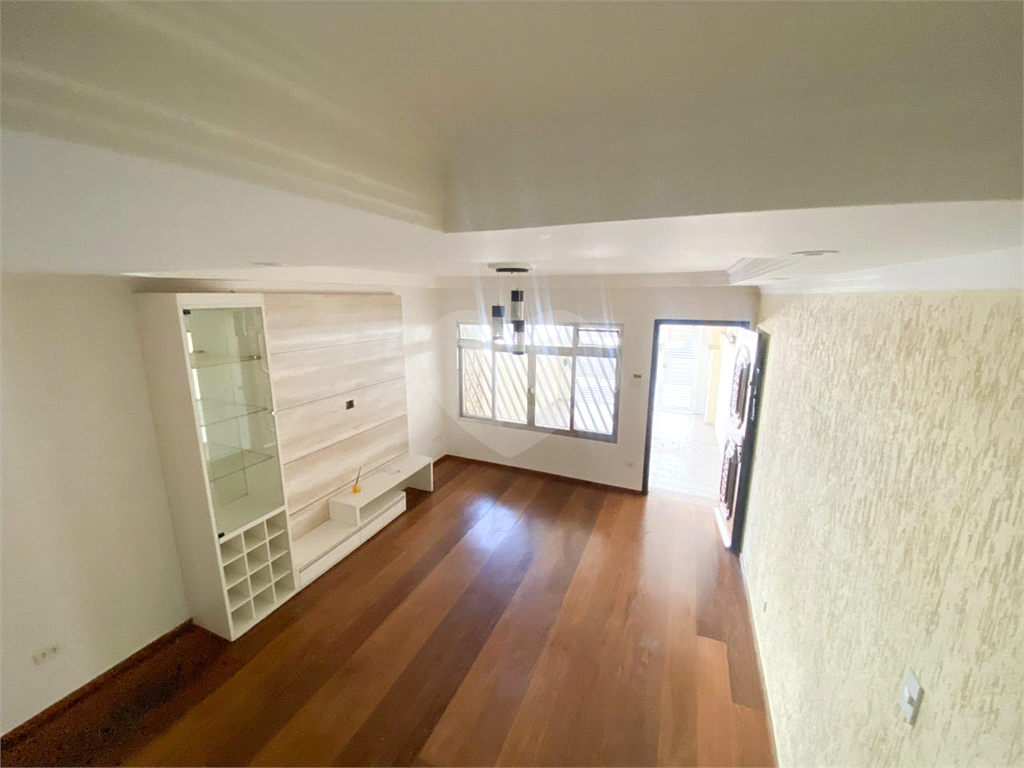 Casa para venda ou locação no Jardim França com 2 suítes