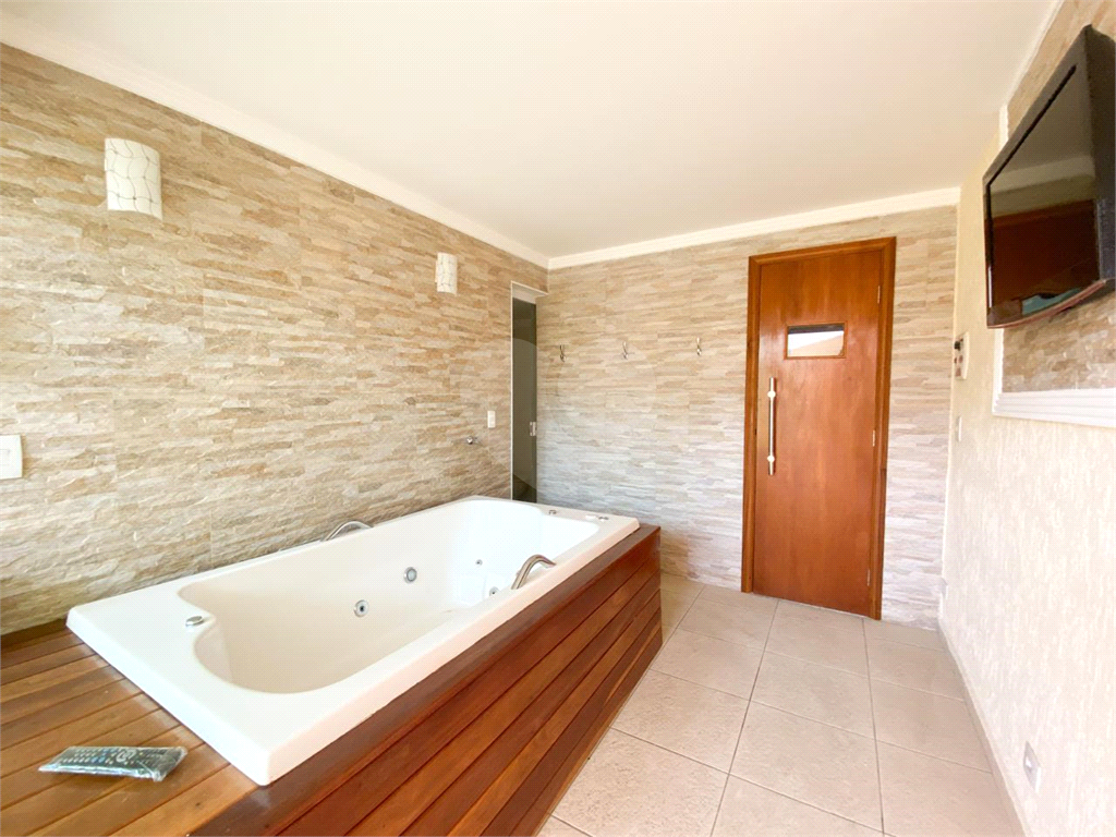 Casa para venda ou locação no Jardim França com 2 suítes