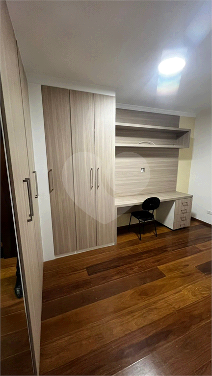 SOBRADO em JARDIM FRANCA