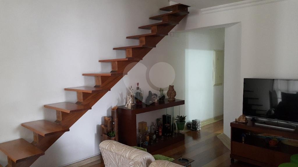 Cobertura duplex na região da Casa Verde com 2 dormitórios sendo 1 suíte, sala com sacada