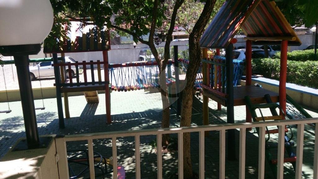 APARTAMENTO em PIRITUBA