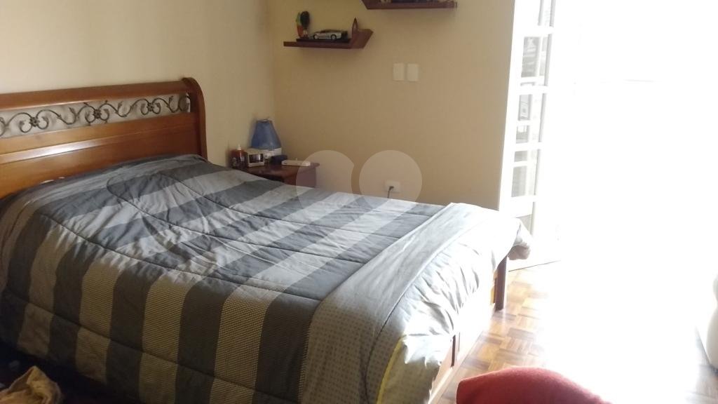 Sobrado alto padrão Jardim França com 5 suites, piscina, salão de festas com lareira e sauna!