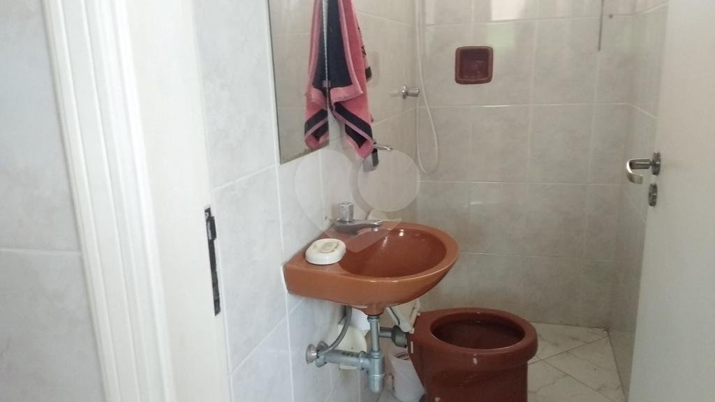 Sobrado alto padrão Jardim França com 5 suites, piscina, salão de festas com lareira e sauna!