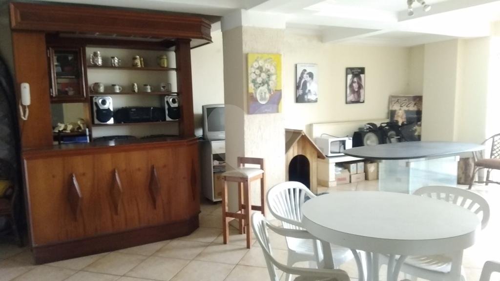 Sobrado alto padrão Jardim França com 5 suites, piscina, salão de festas com lareira e sauna!
